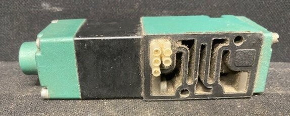 Numatics Repl# 081SA400K046T30 Pneumatic Solenoid Valve - Image 4