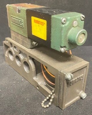 Numatics 082SA425M Pneumatic Valve