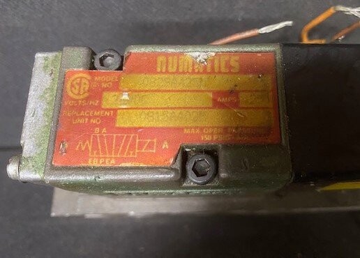 Numatics 082SA425M Pneumatic Valve - Image 2