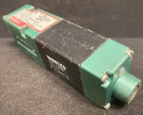 Numatics 082SA43AM Pneumatic Valve