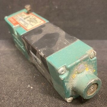 Numatics 082SA43CM000061 Mark 8 Single Solenoid Valve