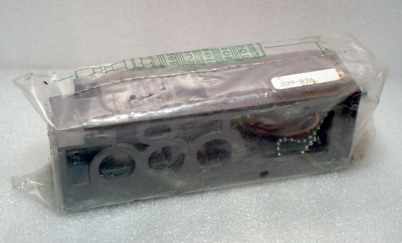 Numatics 229-676 Manifold Block