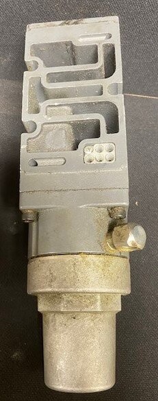 Numatics 554RS100JP00000 Sandwich Type Pneumatic Regulator - Image 3