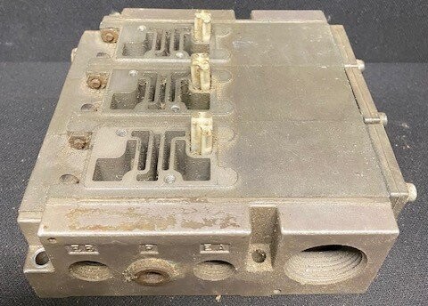 Numatics HH-1 and Unknown Model Valve Manifolds - Image 3