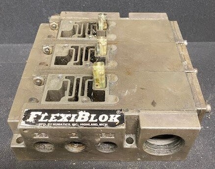 Numatics HH-2 Flexiblok Manifold Assembly - Image 2