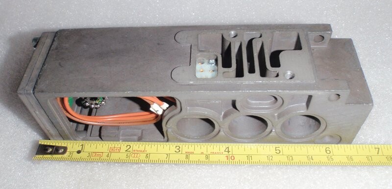 Numatics HH-4 Mark 8 Flexiblok Manifold Block