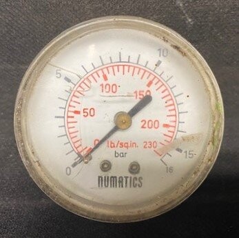 Numatics Unknown Model 0-230 PSI Pressure Gauge