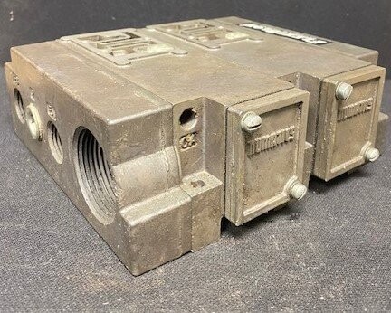 Numatics Unknown Model Valve Manifold Assembly (2 Blocks)