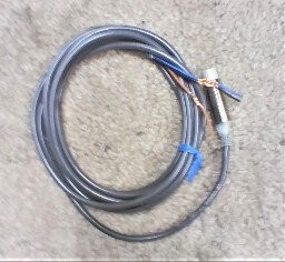 Omron E2E-X5ME1 Proximity Sensor