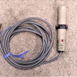 Omron E3F2-DS10Z1-N Photoelectric Sensor