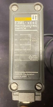 Omron E3ML-XE4G Photoelectric Switch - Image 2