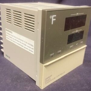 Omron E5AX-VAA-F Temperature Controller