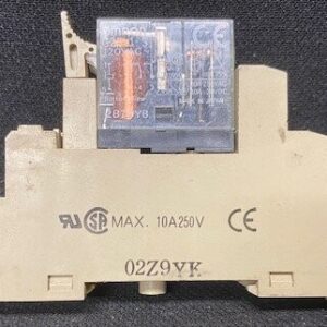 Omron G2R-1-S Relay with Base