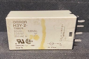 Omron H3Y-2 Timer - Image 2