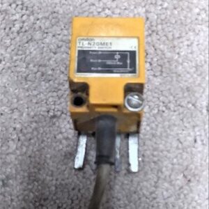 Omron TL-N20ME1 Proximity Switch