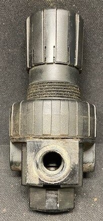 Parker 06R213AC Pneumatic Regulator - Image 2