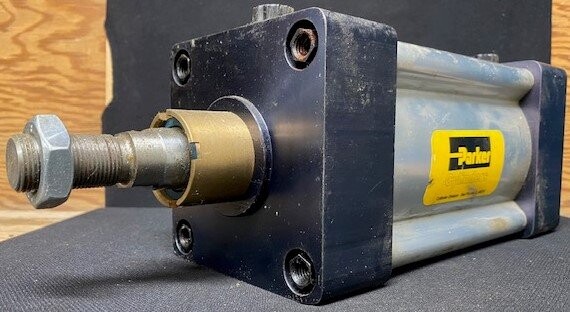 Parker 100 CTMPRS14MC 100.0 Pneumatic Cylinder - Image 3