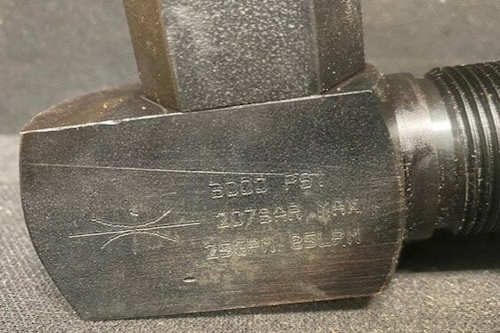 Parker MV1261S Hydraulic Valve - Image 4