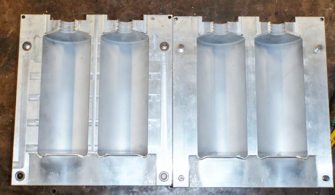 Polycon Unknown Model 1 Liter Cylindrical Bottle SS Mold