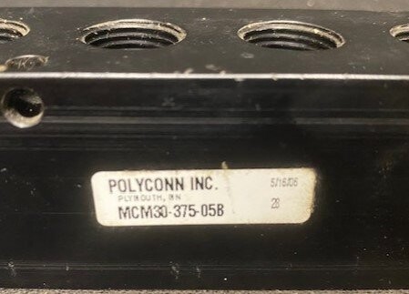 Polyconn MCM30-375-05B Anodized Aluminum Pneumatic Manifold - Image 2