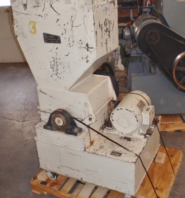 Molding Systems Inc.-Polymer Machinery Corp 1116 SPL Polygrinder Grinder - Image 2