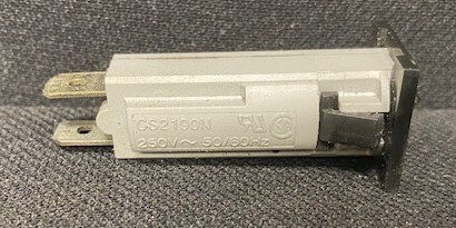 Potter & Brumfield W28-XQ1A-1 1 Amp Circuit Breaker - Image 3