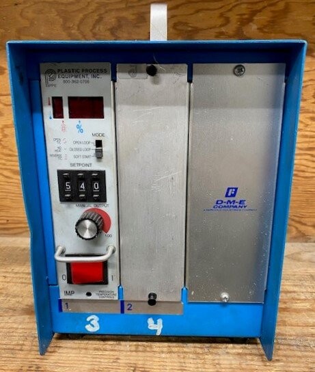 Plastic Process Equipment-DME IMPD15-B04 Hot Runner Temperature Controller in 2-Zone MFFPR2G Mainframe