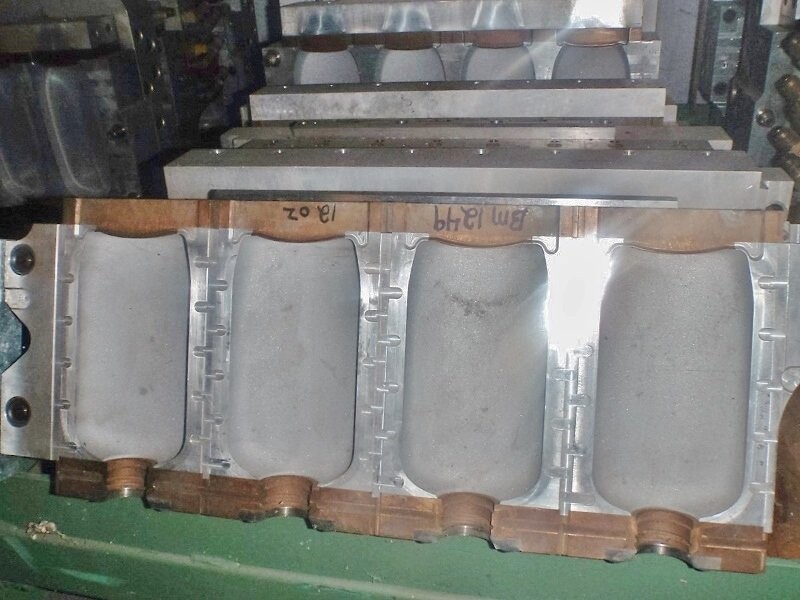 Heise Unknown Model 12 oz Quad Oval Mold (Blasted Finish)