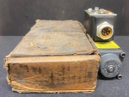 Racine FD4 DSHS 101SE 30 Hydraulic Valve