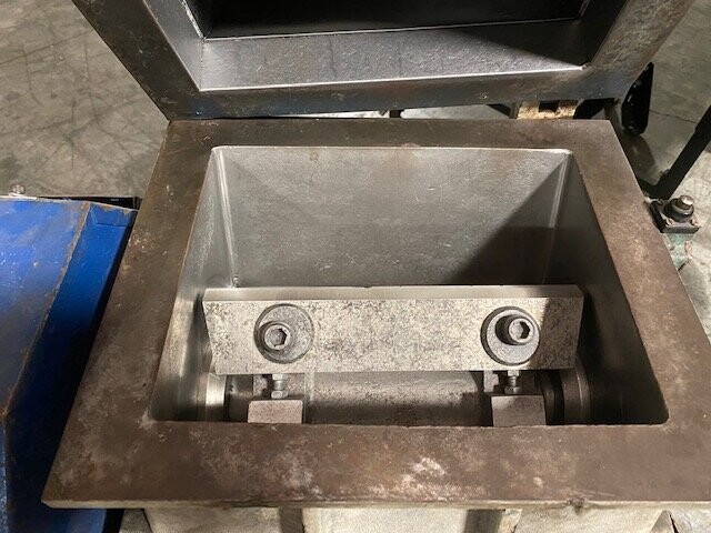 Rapid 912C 5 HP Plastics Granulator - Image 4