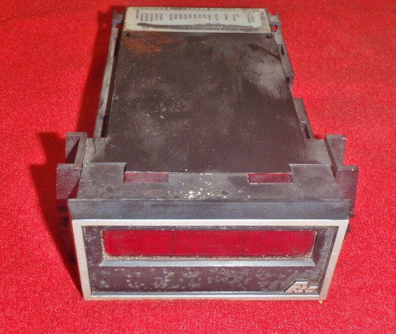 Red Lion Controls APLRI-600 Counter