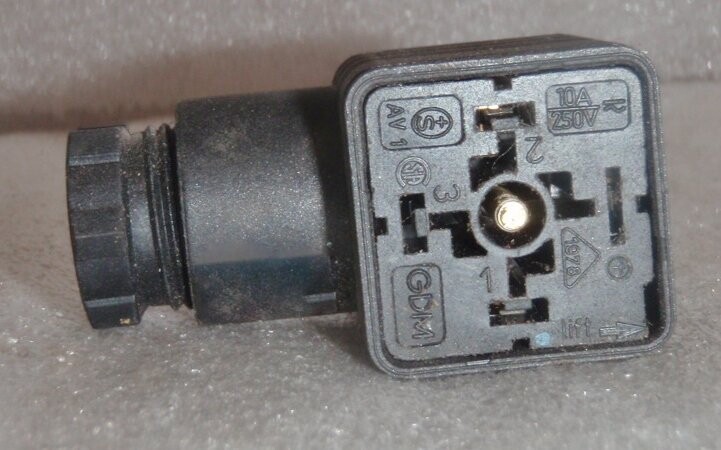 Rexroth 12 BGDM Connector Cable Socket - Image 3