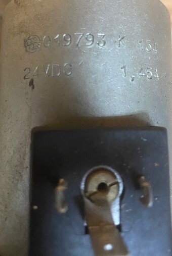 Rexroth 4WE-10-J33/CG24N9K4 Directional Control Hydraulic Valve - Image 4