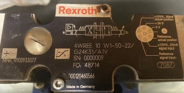 Rexroth 4WREE10W1-50-22/G24K31/A1V Hydraulic Proportional Directional Control Valve - Image 2