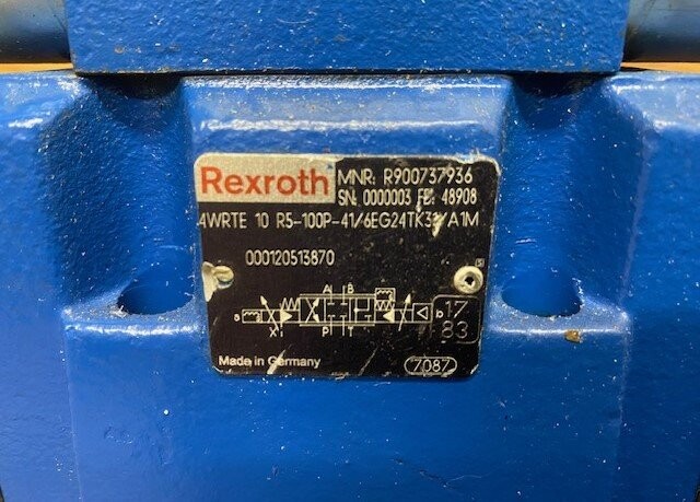 Rexroth 4WRTE 10 R5-100P-41/6EG24TK31/AM Proportional Valve - Image 2