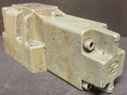 Rexroth 4WRZ 16 E2-100-31/6A24ETZ4/M Hydraulic Valve