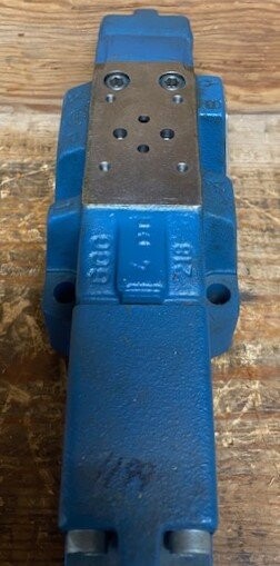Rexroth 4WRZ 16 E2 100-60/6AG24ETK4/M Proportional Directional Valve - Image 3