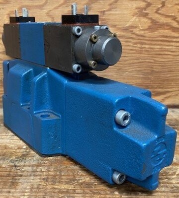 Rexroth 4WRZ 16 E2 100-60/6AG24ETZ4/M Hydraulic Valve
