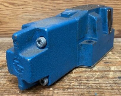Rexroth 4WRZ 16 E2 100-60/6AG24ETZ4/M Hydraulic Valve