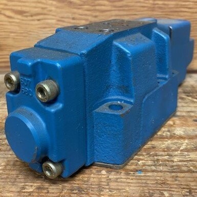 Rexroth 4WRZ 16 E2 100-60/6AG24ETZ4/M Hydraulic Valve - Image 3