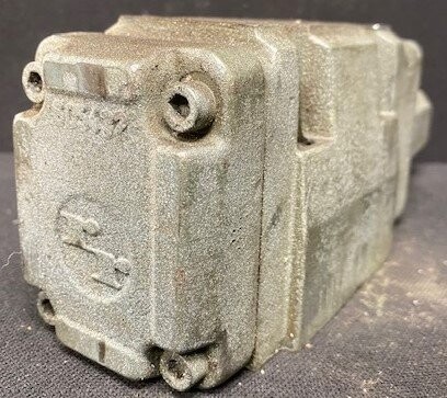 Rexroth 4WRZ 10 E5031 Control Valve - Image 2