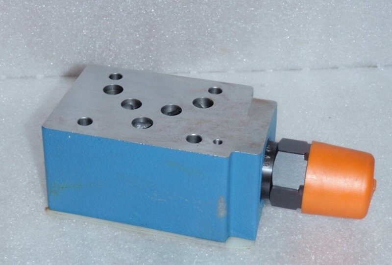 Rexroth ZDR10VP5-31/200YM Hydraulic Valve - Image 3