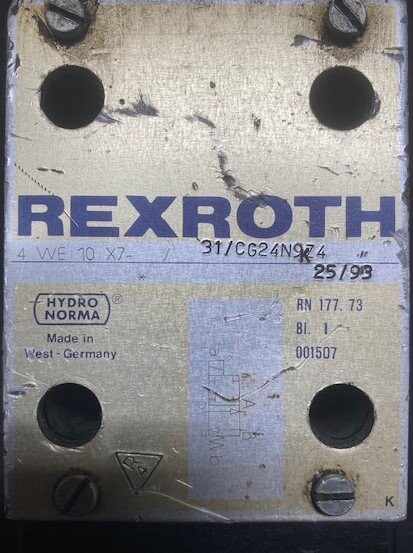 Rexroth-Hydronorma 4WE10X7 Hydraulic Valve - Image 2