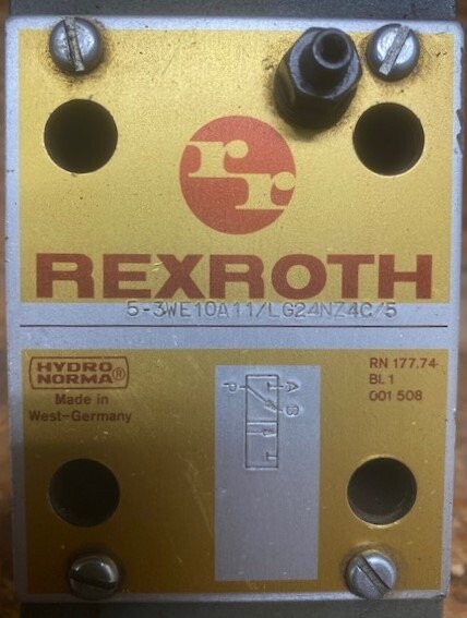 Rexroth-Hydronorma 5-3WE10A11/LG24NZ4C/5 Hydraulic Valve - Image 2