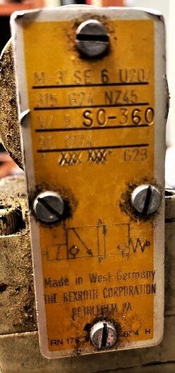 Rexroth M-3-SE-6-U20/315-G24-NZ45 Hydraulic Solenoid Valve on Rexroth LFA 25 WLA 60/12 Manifold and AGA-2177-0-C Manifold - Image 4