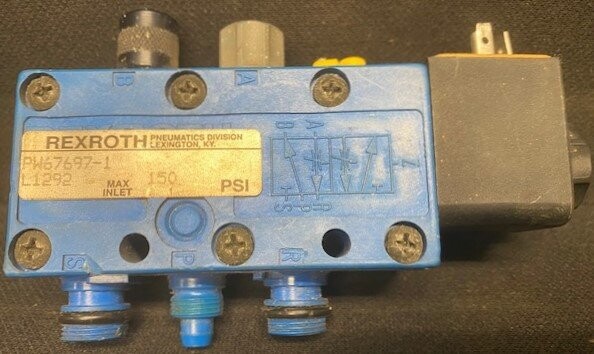 Rexroth PW67697-1 Directional Cylinder Solenoid Valve