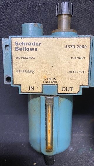 Schrader-Bellows 4579-2000 Lubricator and 4599-5500 Regulator Assembly - Image 2