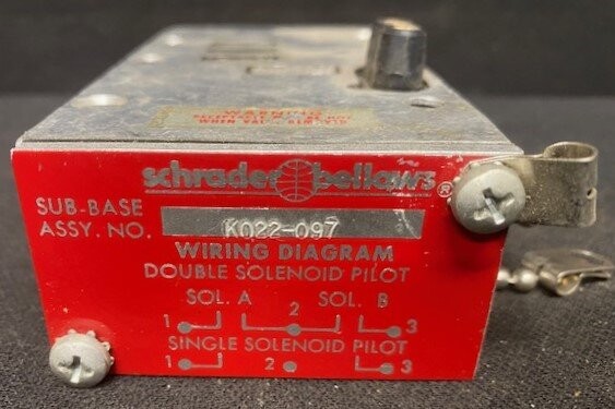 Schrader-Bellows K022-097 Pneumatic Valve Sub Base - Image 2