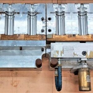 Schulze Tool Company 7679 8 oz Round Spice Bottle Blow Mold