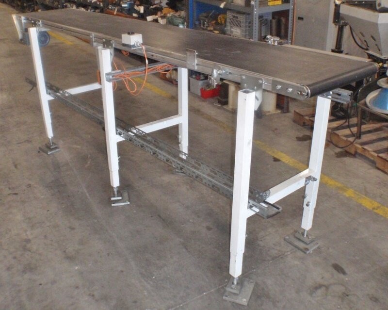 Schunk Fordertechnik SFT/P50 flat belt conveyor